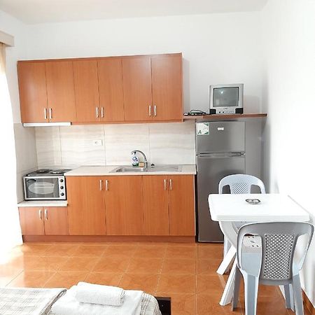 Sarandë Vaso Apts 아파트 외부 사진