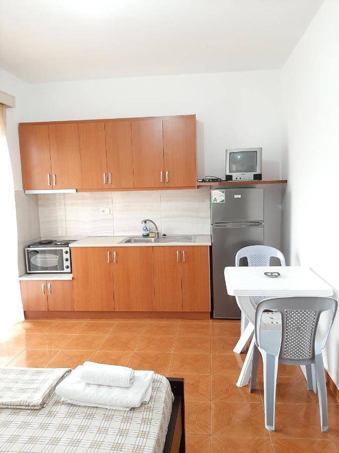 Sarandë Vaso Apts 아파트 외부 사진